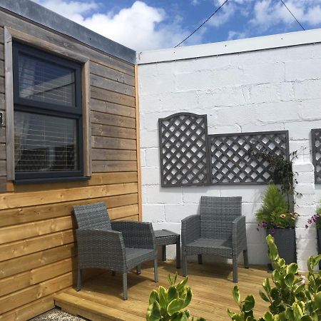 1-Bedroom Chalet With Parking On Site Looe Εξωτερικό φωτογραφία